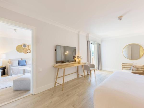 Denia Marriott La Sella Golf Resort & Spa : photo 3 de la chambre king suite with sofa bed, balcony and resort view