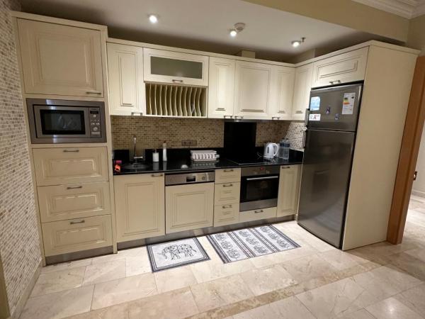 Alanya gold city hotel main building 3 bedroom apartment : photo 2 de la chambre appartement - vue sur mer