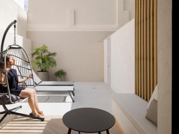 Blanq Ruzafa : photo 10 de la chambre chambre double deluxe