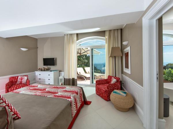 Hotel Della Piccola Marina : photo 1 de la chambre suite avec terrasse - vue sur mer