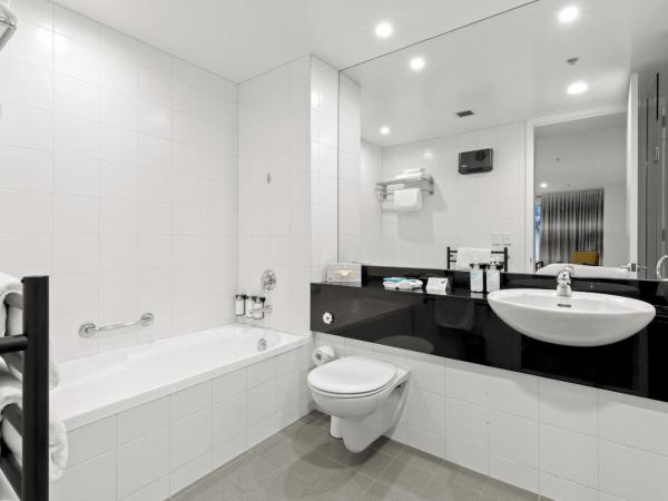 Scenic Suites Queenstown : photo 3 de la chambre chambre supérieure avec 2 lits doubles