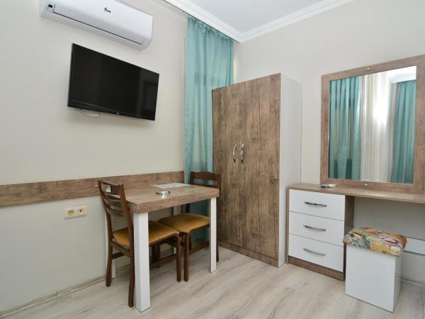 Cleopatra King Apart : photo 6 de la chambre chambre familiale avec balcon