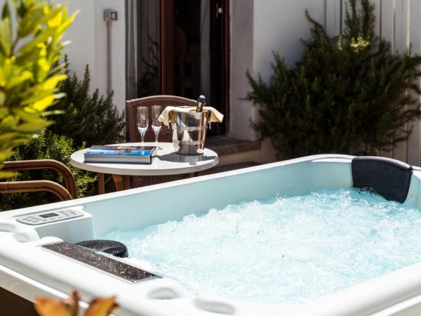 Hotel dP Olbia - Sardinia : photo 2 de la chambre chambre double confort avec terrasse et jacuzzi