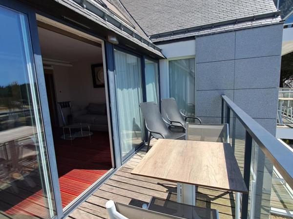 Le Churchill Hôtel & Spa : photo 3 de la chambre chambre double prestige avec terrasse et vue sur mer