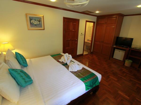 Hua Hin Golf Villa : photo 6 de la chambre chambre double ou lits jumeaux supérieure