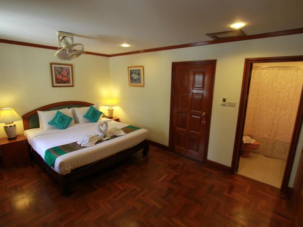 Hua Hin Golf Villa : photo 3 de la chambre chambre double ou lits jumeaux supérieure