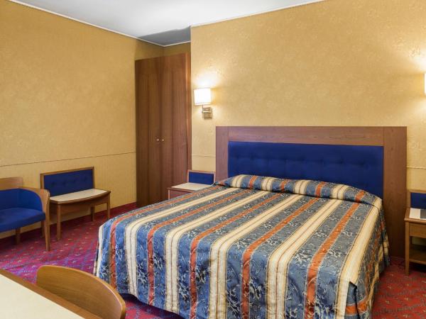 Hotel Des Etrangers : photo 9 de la chambre chambre double supérieure