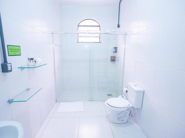 Local Hostel Manaus : photo 5 de la chambre chambre quadruple deluxe