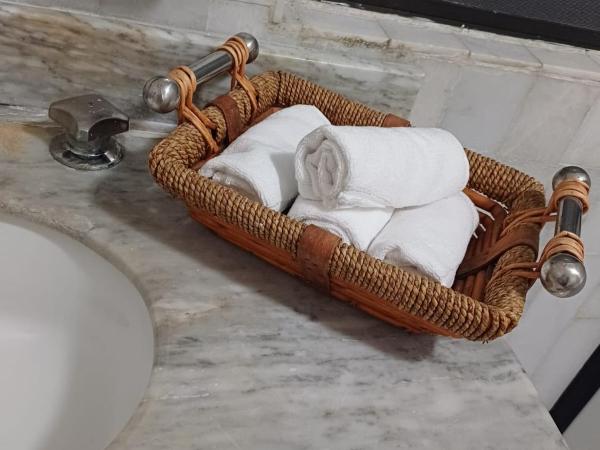 Casa Las Palmas : photo 7 de la chambre chambre lits jumeaux avec salle de bains privative