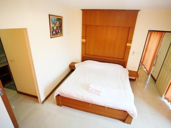 Noppakao Place : photo 1 de la chambre suite