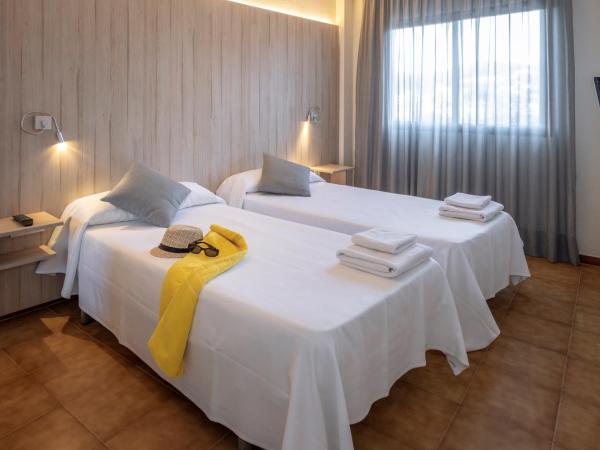 GHT Aparthotel Tossa Park : photo 6 de la chambre appartement 1 chambre avec balcon (2 à 4 adultes)