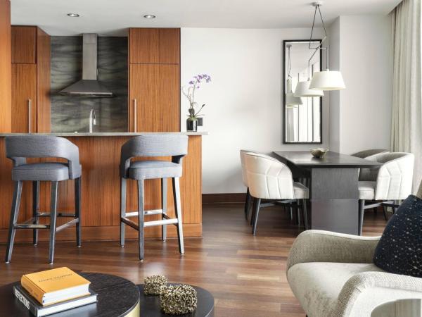 The Ritz-Carlton Bal Harbour, Miami : photo 2 de la chambre suite 1 chambre - vue sur littoral