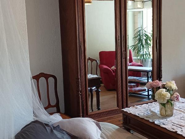 Maison Arelate : photo 3 de la chambre chambre double avec terrasse