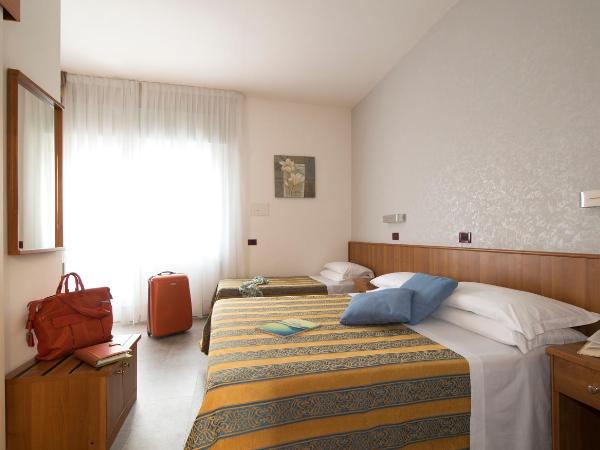 Hotel Pillon : photo 2 de la chambre chambre triple standard