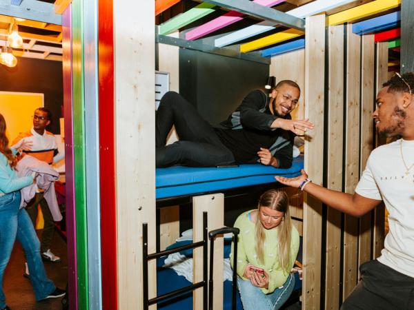 Amsterdam Teleport Hotel : photo 5 de la chambre lit dans dortoir mixte de 18 lits