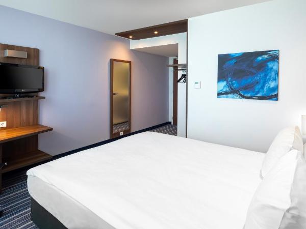 Holiday Inn Express Amsterdam - Sloterdijk Station, an IHG Hotel : photo 7 de la chambre chambre double standard