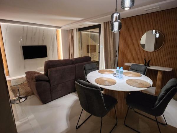 Puerto Banús Beach Apartments : photo 3 de la chambre studio - vue sur mer