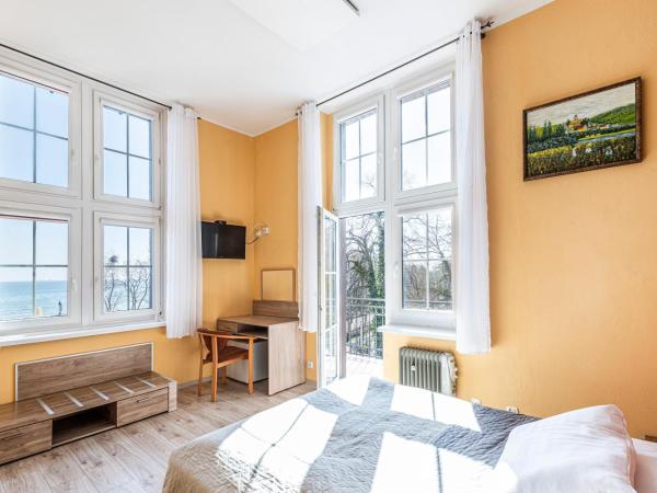Willa Księżniczki Sopotu : photo 1 de la chambre chambre double avec balcon - vue sur mer