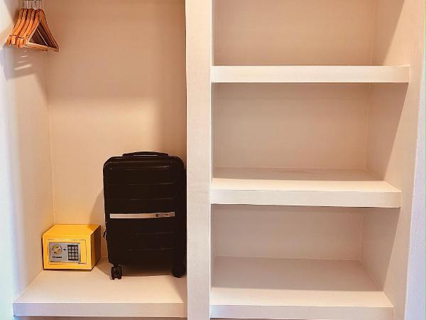 FİFTY5 SUİTE HOTEL : photo 7 de la chambre chambre triple avec vue