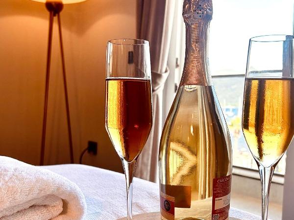 FİFTY5 SUİTE HOTEL : photo 8 de la chambre chambre triple avec vue