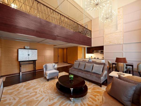 Sheraton Xi'an North City Hotel : photo 5 de la chambre appartement duplex 1 chambre avec 1 lit king-size - vue sur ville