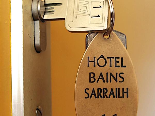Hotel Bains Sarrailh : photo 8 de la chambre chambre lits jumeaux