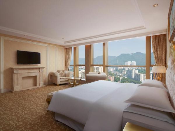Sheraton Chongqing Hotel : photo 2 de la chambre grande chambre club