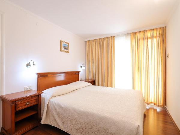 Hotel Val All Inclusive : photo 10 de la chambre chambre familiale avec balcon - vue sur mer