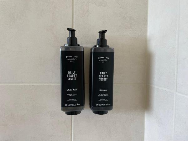 Colina do Elétrico : photo 1 de la chambre chambre double avec balcon - vue sur mer