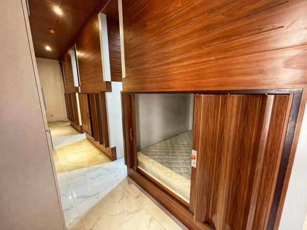 Yoi Pod Hostel : photo 9 de la chambre capsule chalet