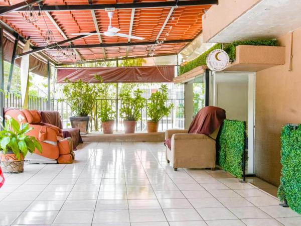 Hostal premium en Guadalajara centro con alberca : photo 10 de la chambre chambre double avec salle de bains privative