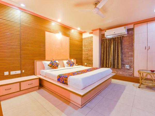 FabHotel Fly View : photo 1 de la chambre chambre deluxe