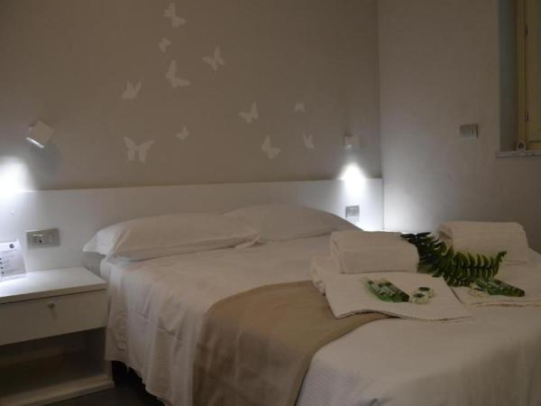 Hotel Sant'Anna : photo 2 de la chambre chambre double