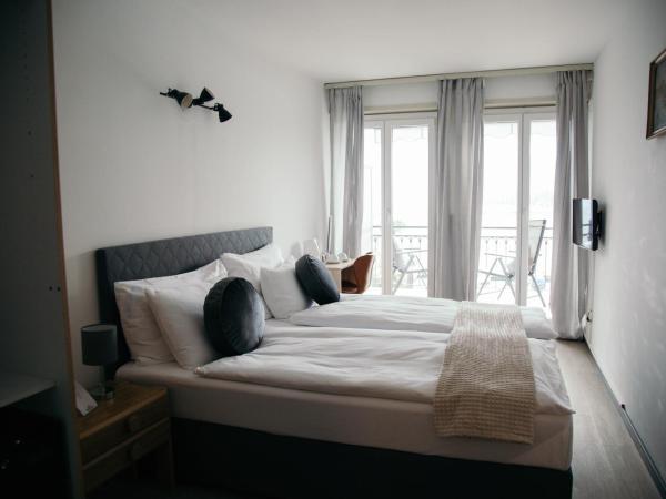 Al Pozz Boutique Resort : photo 6 de la chambre chambre double ou lits jumeaux standard avec vue sur lac