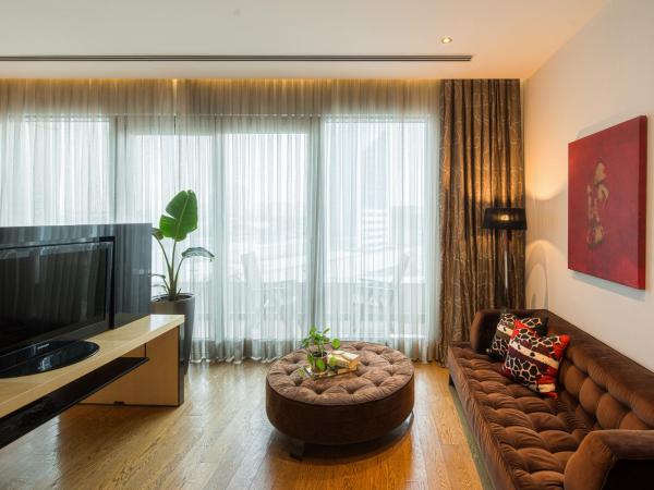 Wyndham Ankara : photo 2 de la chambre suite lit king-size avec terrasse