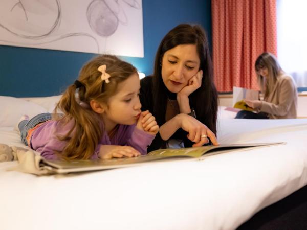 ibis Besançon Centre la City : photo 7 de la chambre chambre standard avec 1 lit double et 1 lit simple