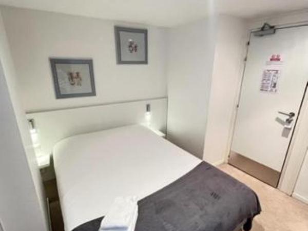 Residence OLit Cathédrale : photo 2 de la chambre petite chambre double