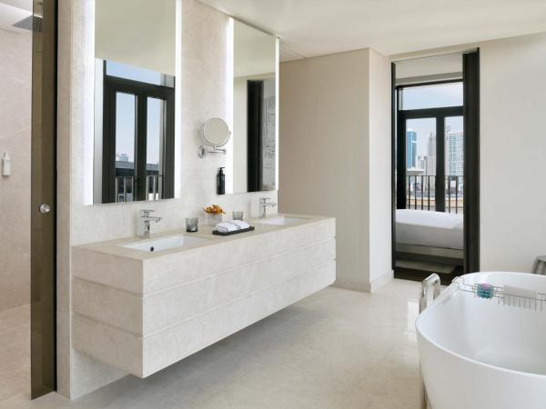 La Ville Hotel & Suites CITY WALK Dubai, Autograph Collection : photo 1 de la chambre one bedroom executive suite