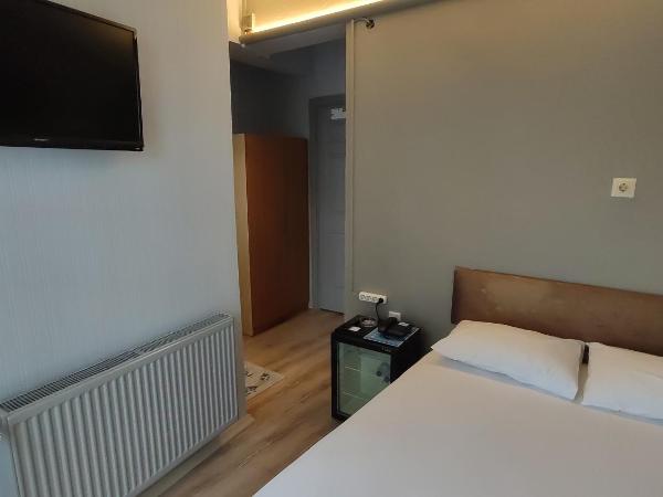 Hotel Torun Istanbul Old City : photo 2 de la chambre chambre double - vue sur jardin