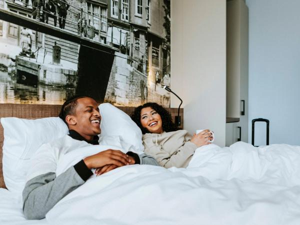 Rotterdam Teleport Hotel : photo 4 de la chambre chambre lit queen-size