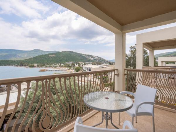 Trendlife Hotels Torba : photo 5 de la chambre chambre double - vue sur mer