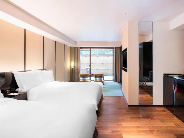 Suiran, a Luxury Collection Hotel, Kyoto : photo 1 de la chambre chambre lits jumeaux yuzunoha - vue sur jardin