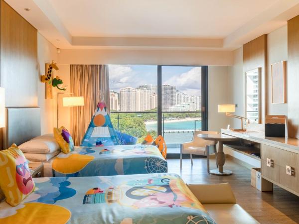 JW Marriott Hotel Sanya Dadonghai Bay : photo 1 de la chambre chambre double familiale - vue sur océan