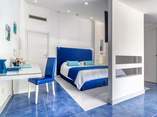 Hotel Metropole : photo 10 de la chambre suite junior avec balcon