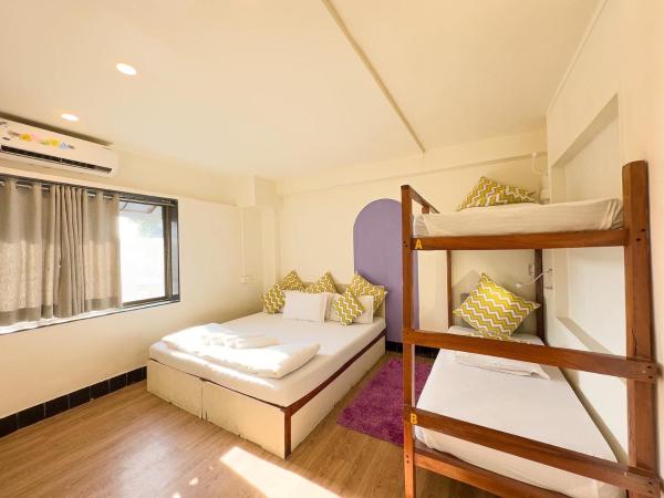 Locomo Mumbai - Stay Work Eat : photo 3 de la chambre chambre quadruple confort