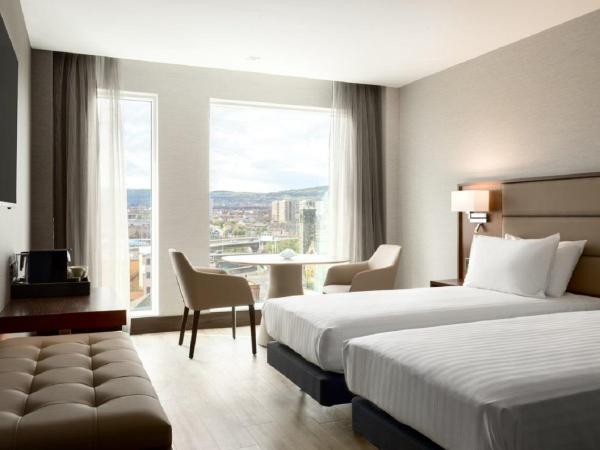 AC Hotel by Marriott Belfast : photo 2 de la chambre chambre lits jumeaux standard