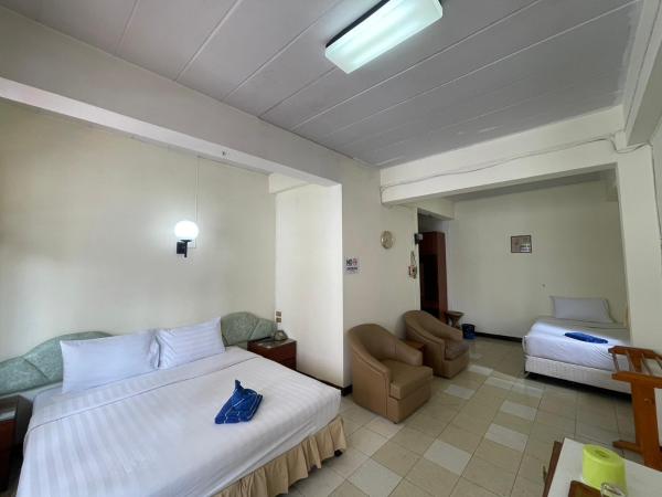 Residence Inn Pattaya : photo 7 de la chambre chambre lit king-size deluxe