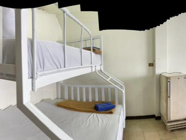 Residence Inn Pattaya : photo 3 de la chambre chambre familiale deluxe