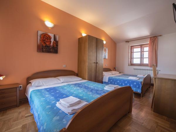 B@B Valbruna : photo 4 de la chambre appartement 1 chambre avec terrasse