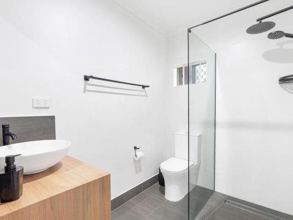 The Palms At Palm Cove : photo 7 de la chambre appartement - vue sur jardin